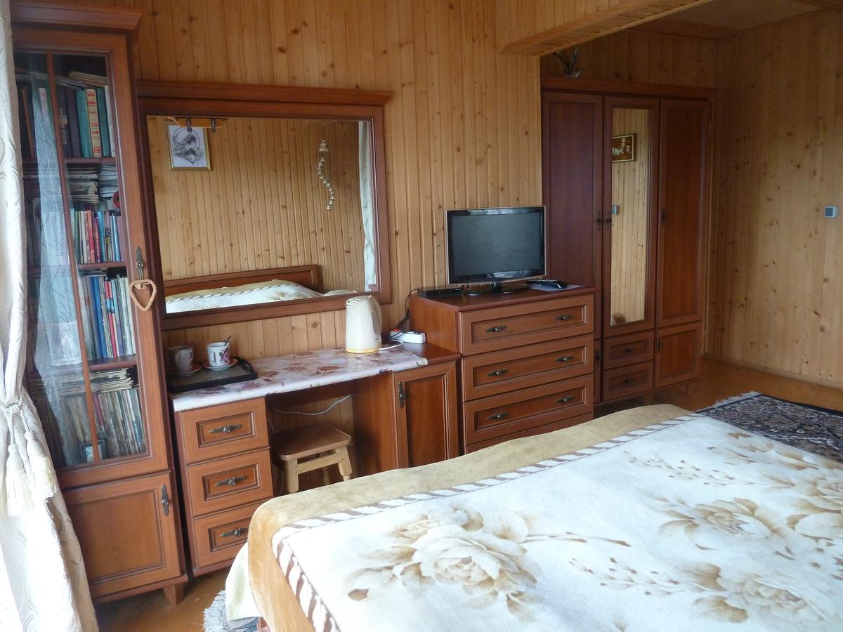 U Olgi Hotel Truskavets Buitenkant foto